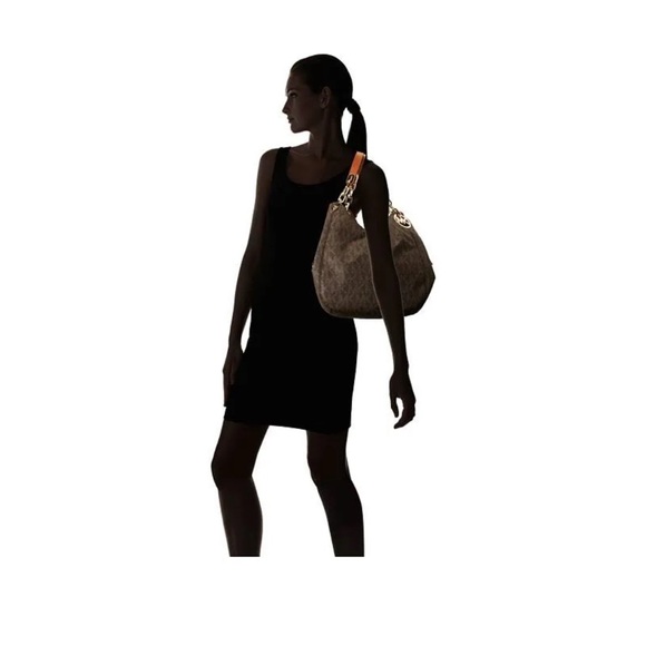 Michael Kors Fulton Large Logo Shoulder Bag with Large Wallet - Picture 4 of 14